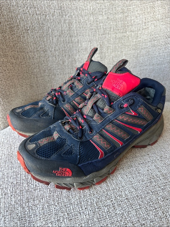 The North Face Shoes - The North Face Goretex Navy & Red Hiking Shoes
